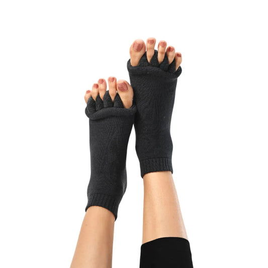 Dirts Black Foot Alignment Socks